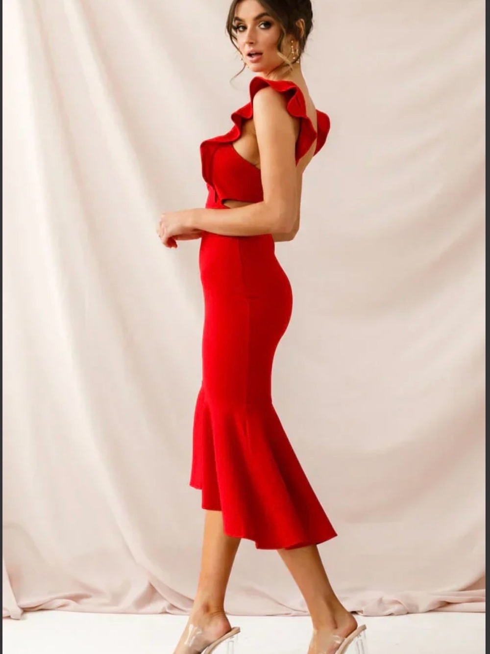 Selfie Leslie Pinafore Ruffled Midi Dress in Lipstick Red. - Picture 5 of 7